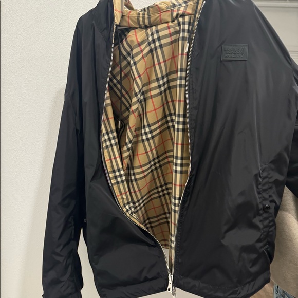 Burberry Reversible Jacket - Picture 8 of 9